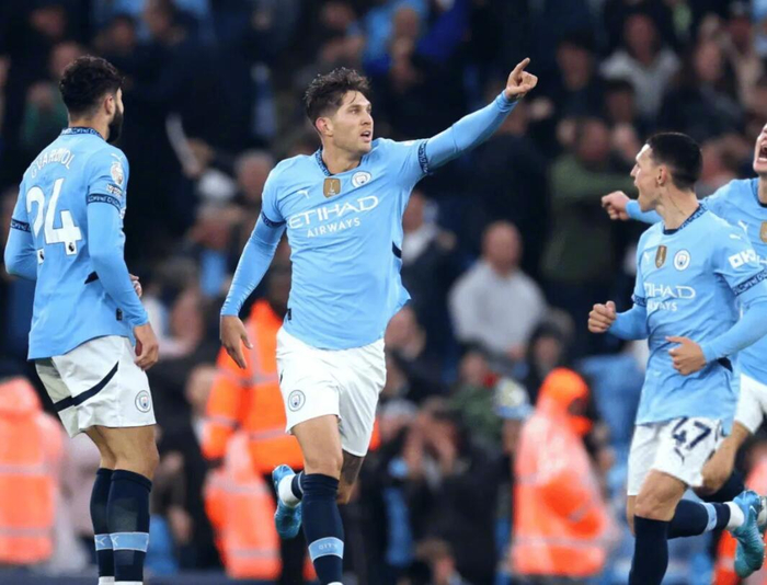 曼城跟队记者称斯通斯今夏或离队，瓜帅确认其出场时间锐减|约翰·斯通斯|英超|瓜迪奥拉|欧冠冠军球队|马拉多纳_新浪体育_新浪新闻